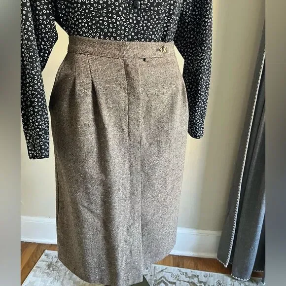 Vintage 60's 70's tweed brown A line wool midi skirt career chic sophisticated